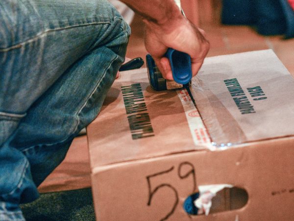 2019 shipping of humanitarian aid from Quebec city to Venezuela. Photo source: Wilfredor / Wikimedia Commons, CC BY-SA 4.0