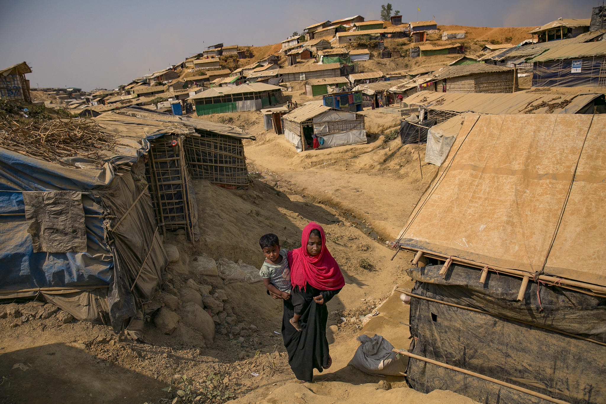 rohingya women